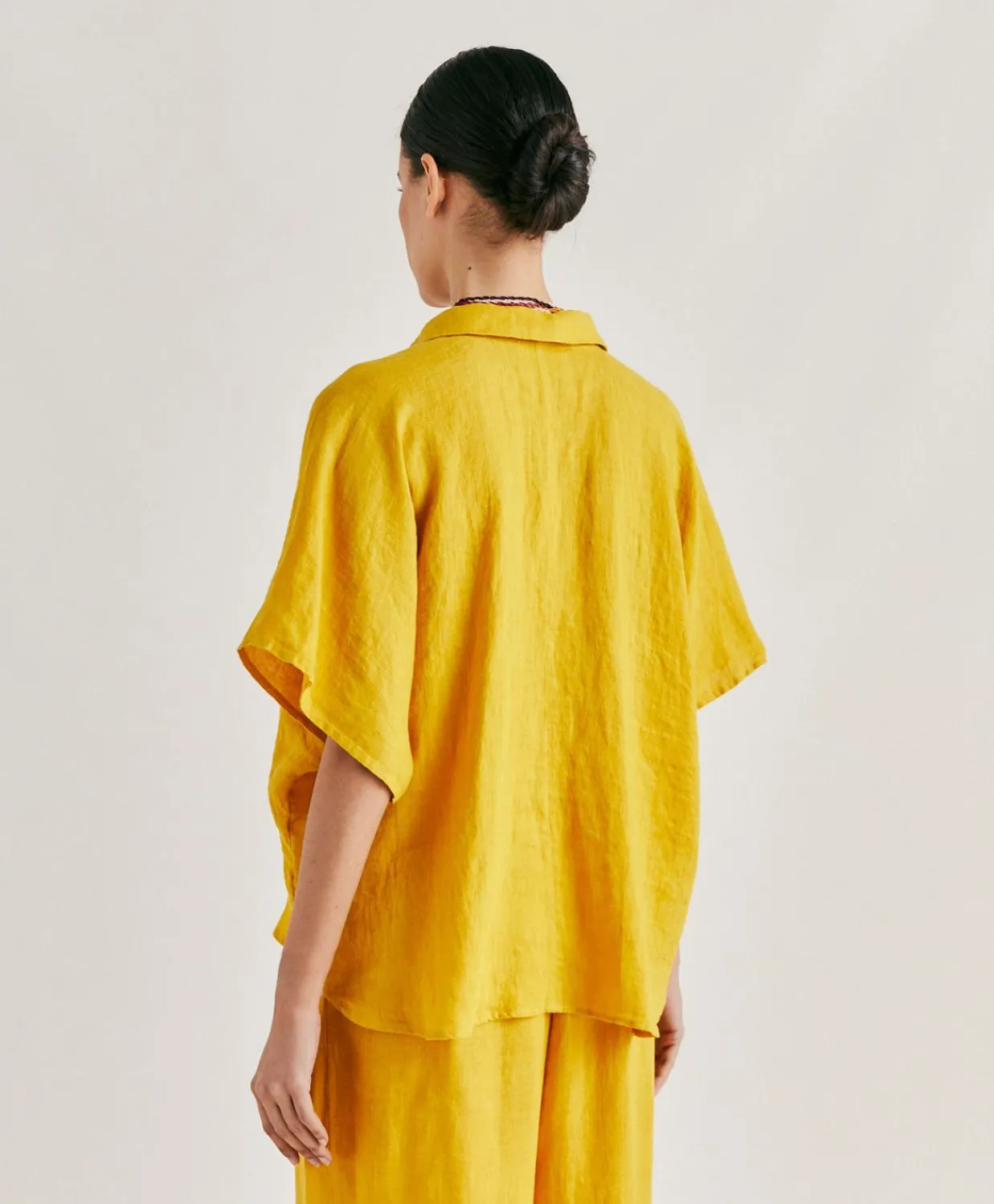 Donne Momonì Bluse E Camicie-Camica Elafonissi In Lino - Giallo Sole