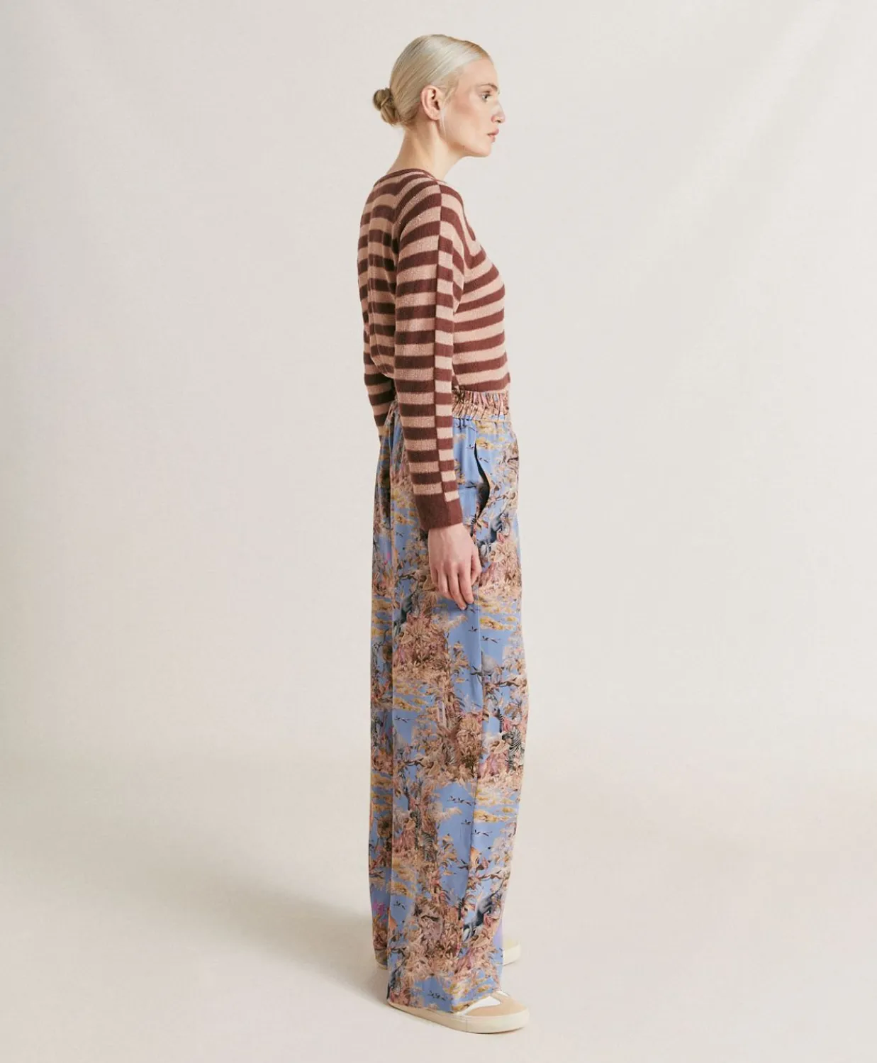 Donne Momonì Pantaloni E Shorts-Pantaloni Baccarat In Crepe De Chine - Ceruleo Multicolor