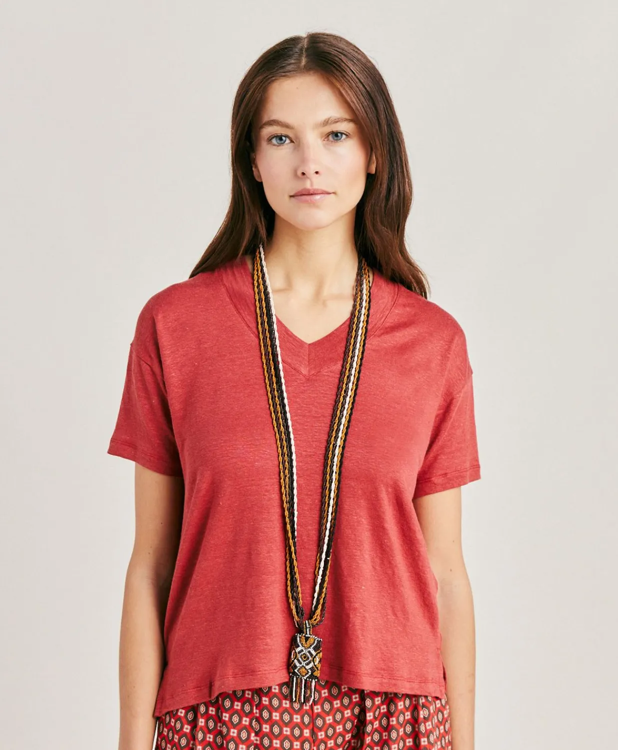 Donne Momonì T-Shirts E Top-Tshirt Nancy In Jersey Lino - Amaranto