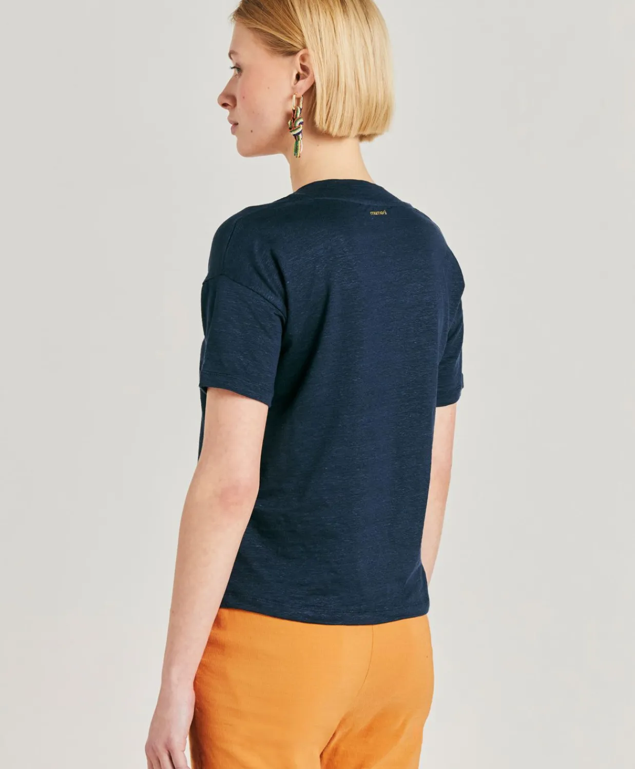 Donne Momonì T-Shirts E Top-Tshirt Nancy In Jersey Lino - Blu Notte