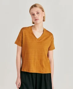 Donne Momonì T-Shirts E Top-Tshirt Nancy In Jersey Lino - Caramello